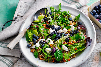 Blueberry and Feta Breakfast Salad