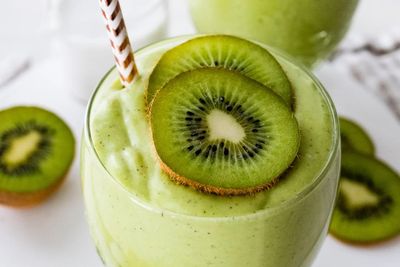 Coconut Kiwi Ginger Smoothie