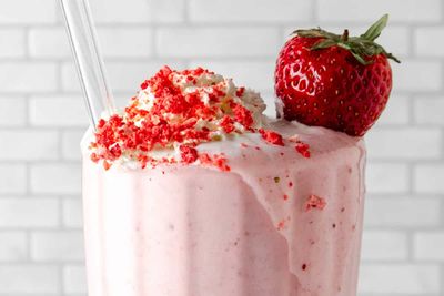 Strawberry Coconut Protein Smoothie